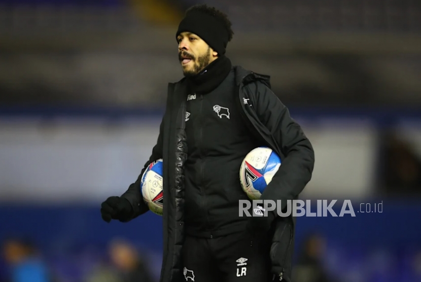 Liam Rosenior Jadi Pelatih Baru Chelsea, Ini Targetnya Bersama The Blues