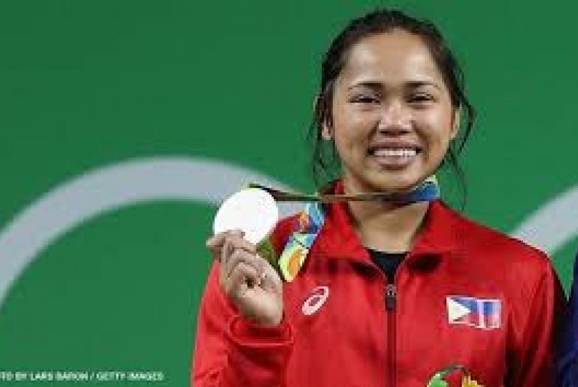 Lifter Filipina peraih medali perak Olimpiade 2016, Hidilyn Diaz