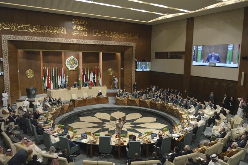 Liga Arab diketahui telah setuju untuk merangkul kembali Suriah setelah keanggotaannya ditangguhkan selama 12 tahun.