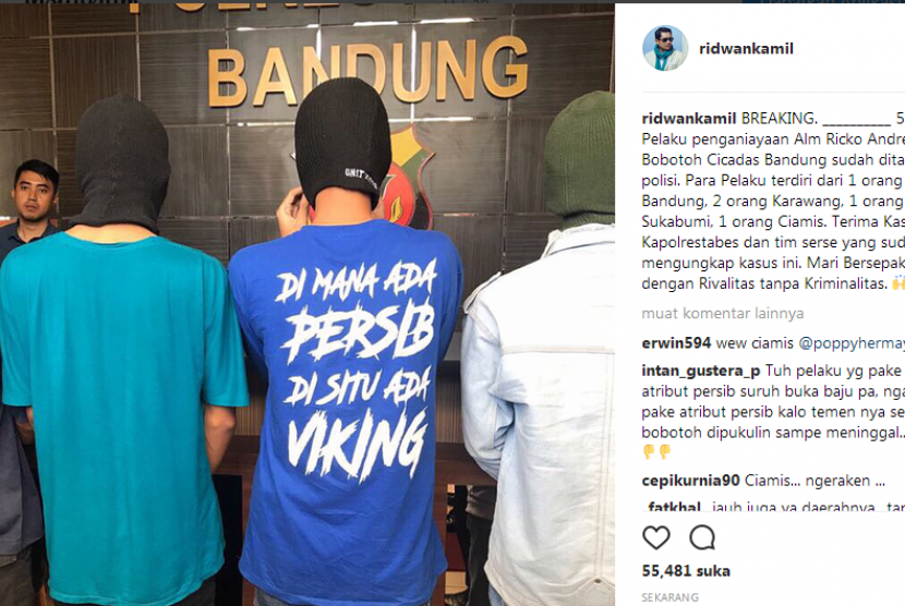 Lima pelaku pengeroyok Ricko Andrean, bobotoh Persib yang tewas ditangkap. Foto ini diunggah Wali Kota Bandung, Ridwan Kamil di akun Instagram pribadinya, Selasa (1/8).