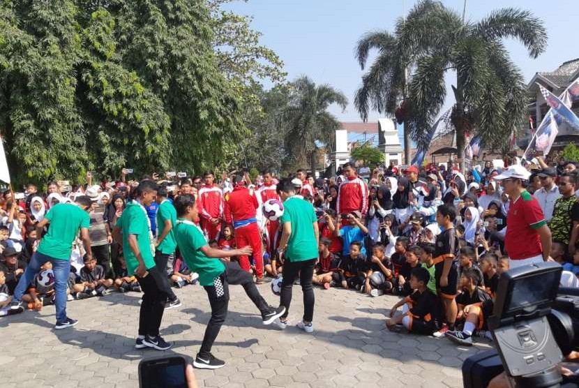 Lima penggawa Timnas U16, mendapat sambutan meriah dari warga Kabupaten Purwakarta, Rabu (15/8).