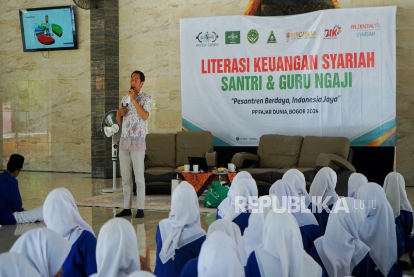 Literasi keuangan syariah