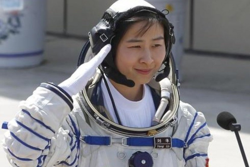Liu Yang, astronot wanita pertama Cina