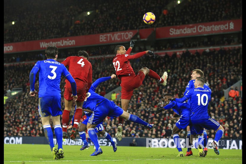  Liverpool gagal raih angka penuh, bermain imbang 1-1 lawan Leicester City di Stadion Anfield, Kamis (31/1) dini hari WIB.