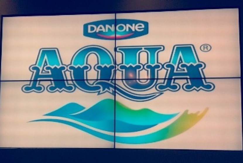Logo baru aqua