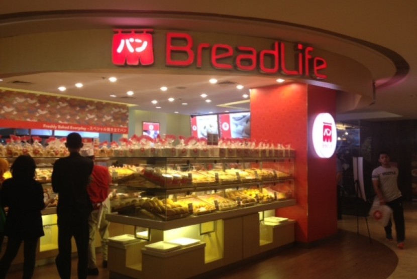 Logo baru BreadLife