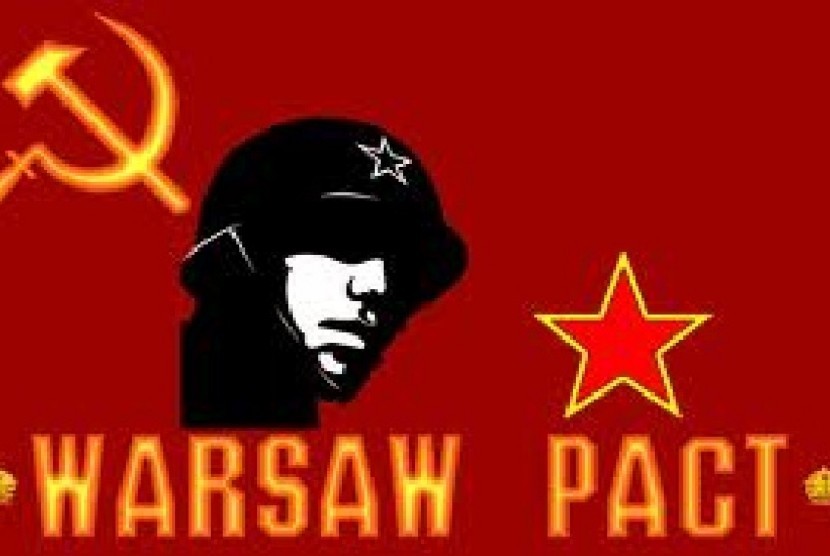 Logo dan bendera Pakta Warsawa