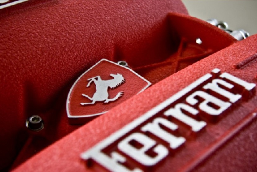 Logo Ferrari (Ilustrasi). Pengemudi Ferrari yang menabrak lima kendaraan di Bundaran Senayan menjadi tersangka.