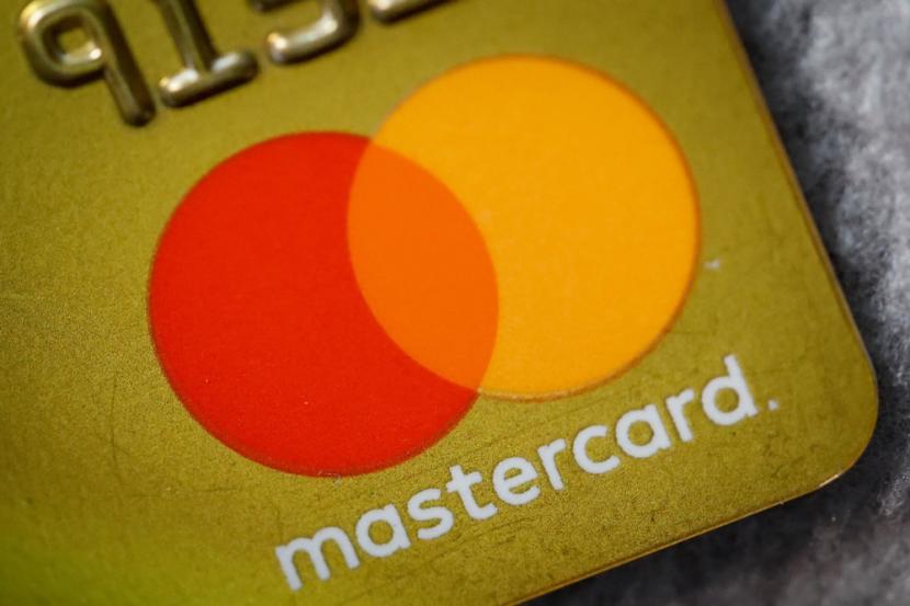 Logo Mastercard. Mastercard akan memangkas karyawan secara global sebesar tiga persen.