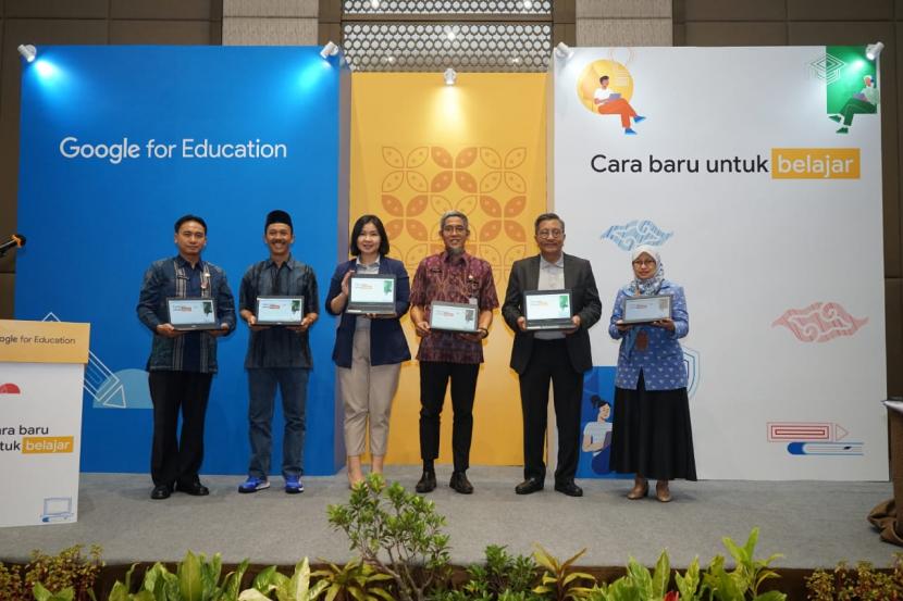 Lokakarya Cara Baru untuk Belajar yang diselenggarakan Google for Education di Semarang, Selasa (14/3/2023).