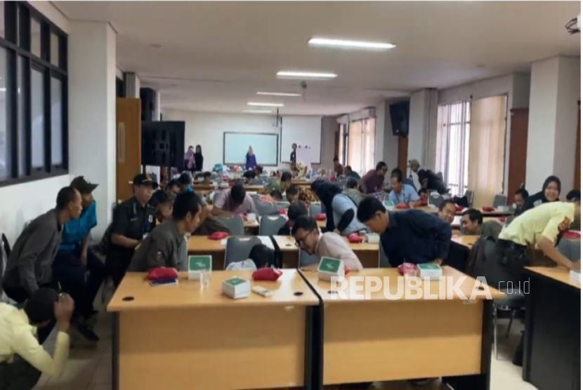 Lokakarya Kesiapsiagaan Bencana bagi seluruh karyawan Unisba