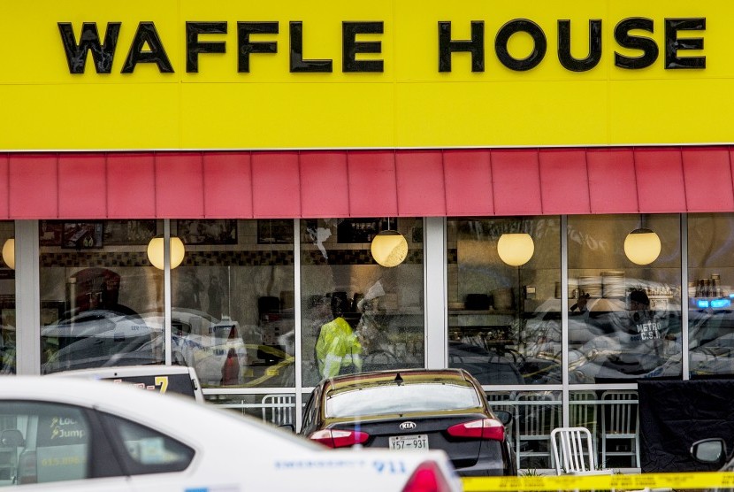 Lokasi penembakan di restoran Waffle House, Nashville, Tennessee, AS. 