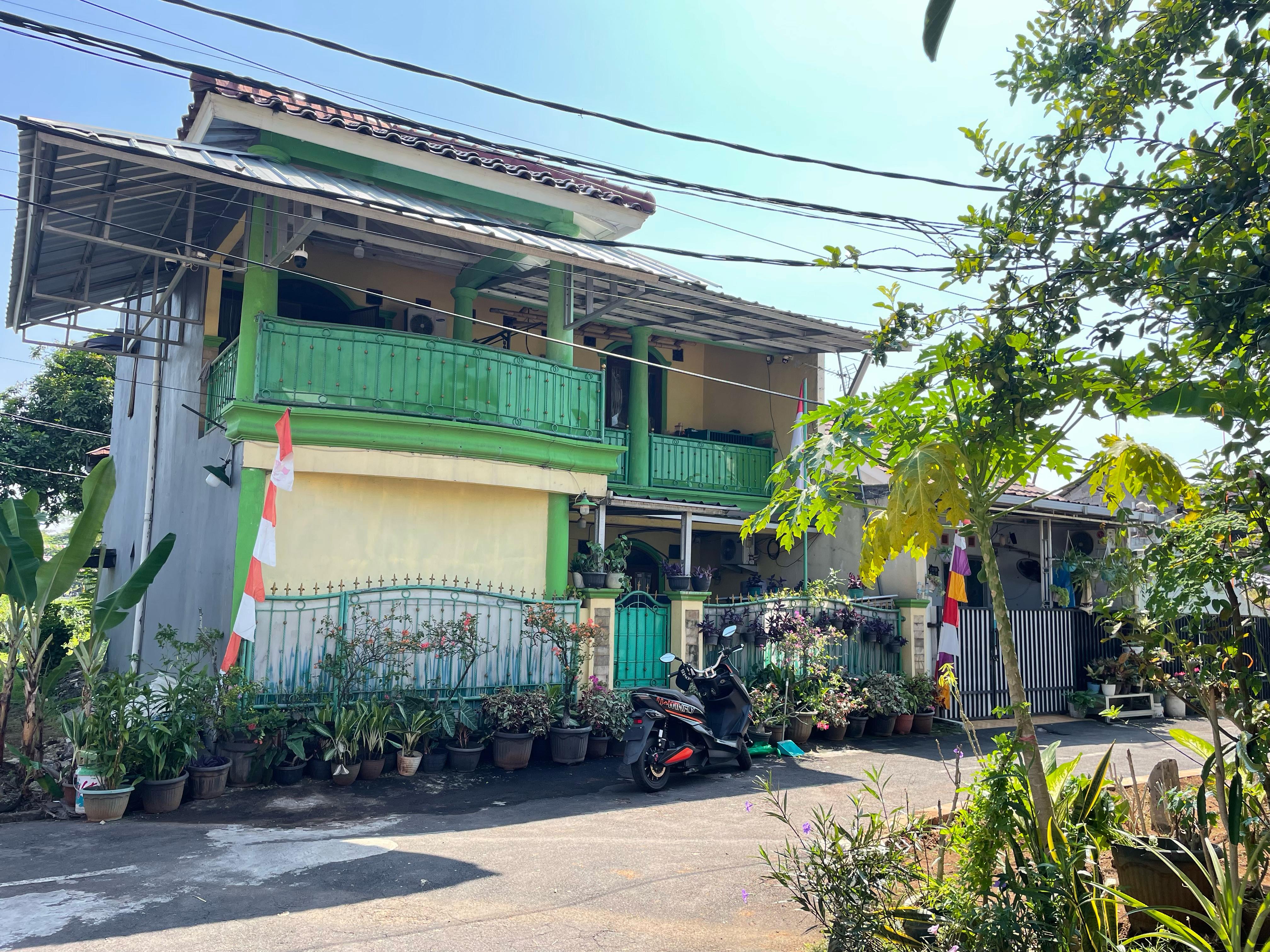 Lokasi pengajian Umi Cinta di Perumahan Dukuh Zamrud, Kelurahan Cimuning, Kecamatan Mustikajaya, Kota Bekasi.