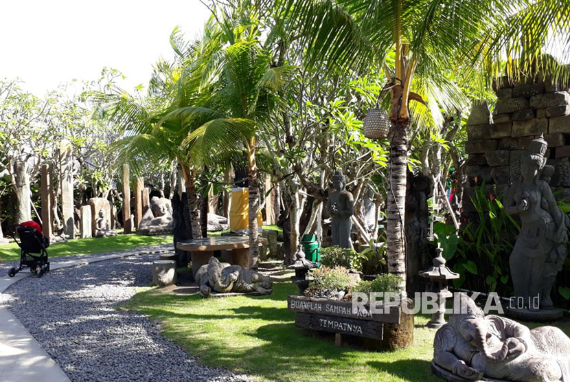 Lokasi wisata Big Garden Corner di Kota Denpasar, Bali.
