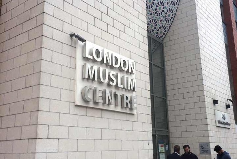 Mufti Inggris rilis panduan Muslim hentikan wabah corona