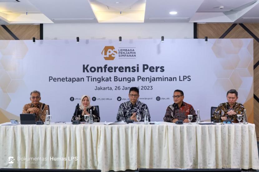 LPS gelar konferensi pers penetapan tingkat suku bunga penjaminan LPS, Kamis (26/1/2023).