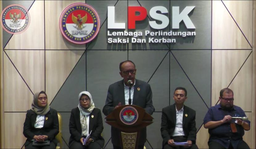 LPSK menggelar konferensi pers terkait kasus pembunuhan Vina dan Eky di Kantor LPSK, Jakarta Timur, Selasa (11/6/2024).
