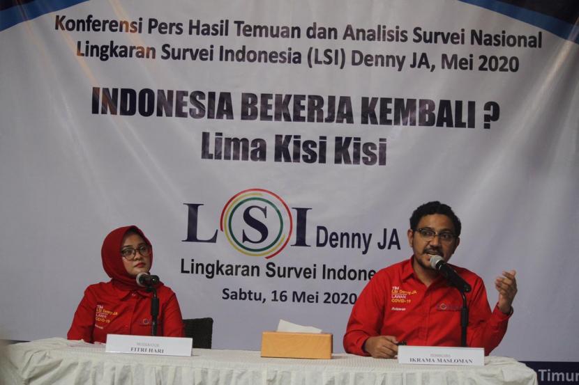 LSI Denny JA menggelar konferensi pers hasil temuan dan analisis survei nasional 