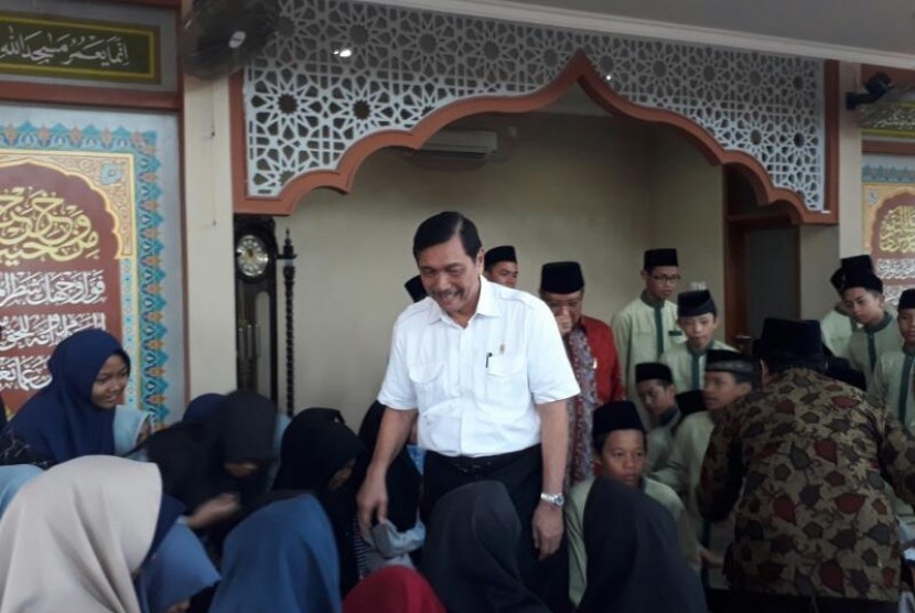 Luhut Panjaitan di Pondok Pesantren Al Tsaqafah, Ciganjur, Jakarta Selatan