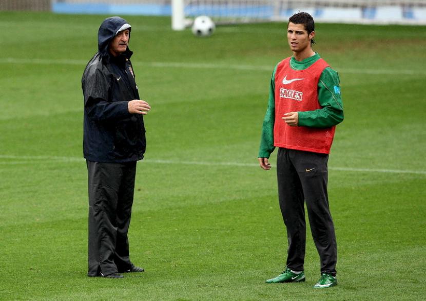 Luiz Felipe Scolari (kiri) bersama Cristiano Ronaldo.