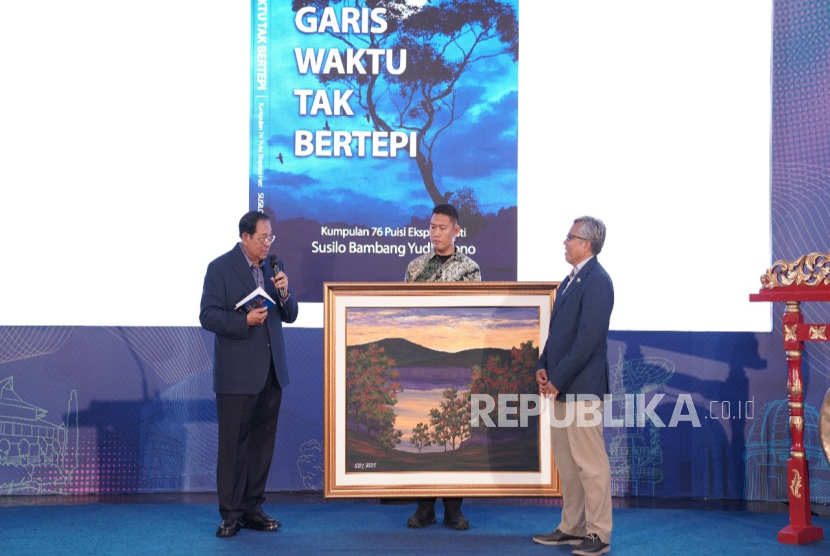 SBY Serahkan Lukisan Tangkuban Parahu ke ITB untuk Dilelang, Ini Maknanya