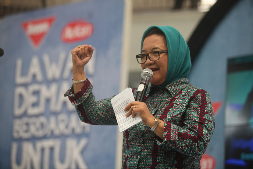 Kepala Dinas Kesehatan DKI Jakarta DR Dien Ermawati, M.KES menjelaskan meningkatnya kasus demam berdarah di DKI Jakarta. 