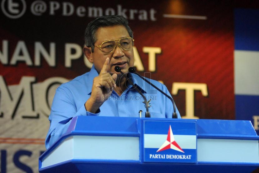   Ketua Umum Partai Demokrat (PD) Susilo Bambang Yudhoyono tegaskan partainya jadi opisisi