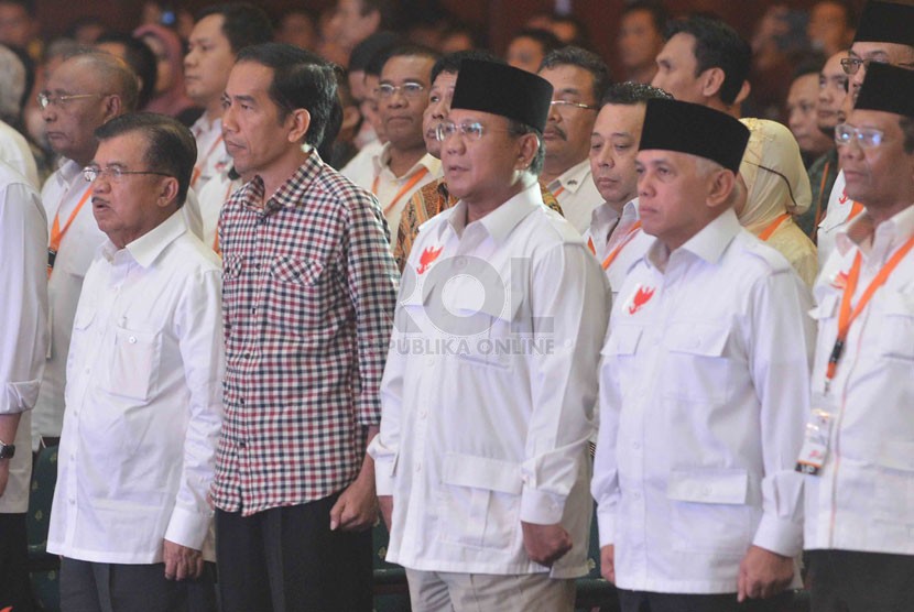  Calon presiden dan wakil presiden, Prabowo Subianto –Hatta Rajasa dan Joko Widodo-Jusuf Kalla (Republika/Agung Supriyanto)