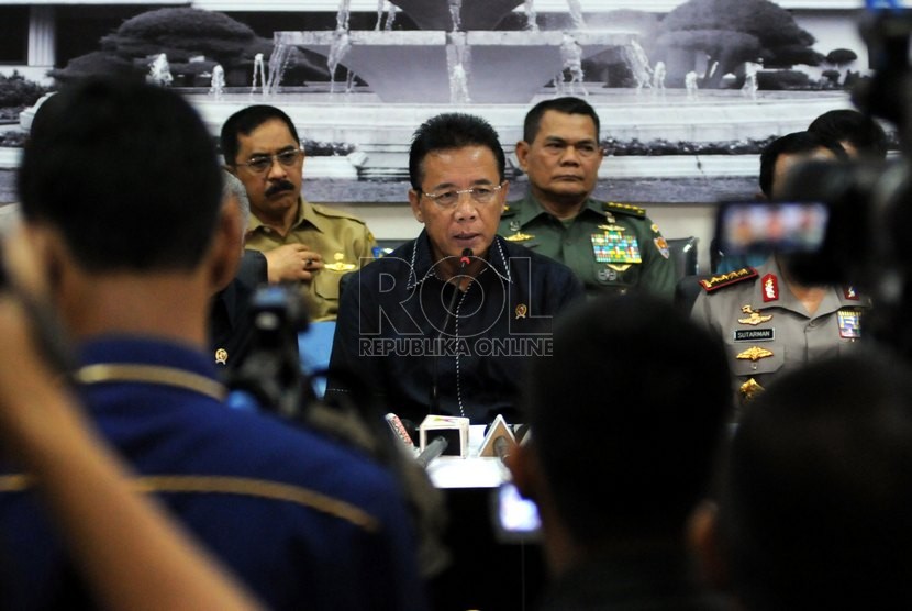 Coordinating Minister for Political, Legal and Security Affairs, Djoko Suyanto (file photo)