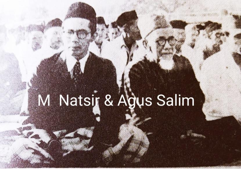 M Natsir dan Agus Salim