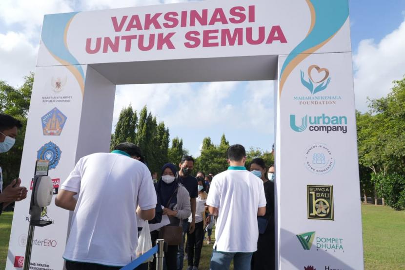 Maharani Kemala Foundation (MKF), menggelar vaksinasi untuk masyarakat umum dan penyandang disabilitas di Denpasar dan Gianyar, Bali pada 9 dan 10 September 2021.