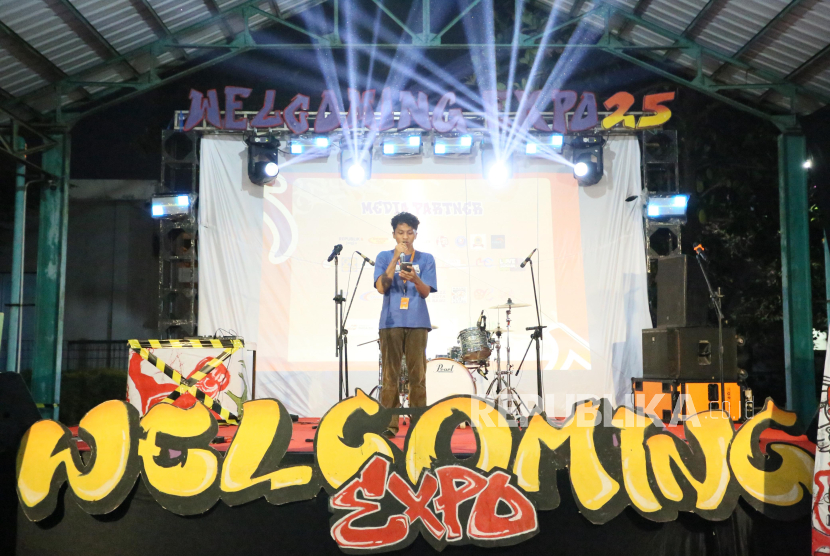 Mahasiswa Ilmu Komunikasi UIN Sunan Kalijaga menggelar event Welcoming Expo 2025 sebagai pengenalan komunitas kepada mahasiswa Baru, Jumat (26/9/2025).  