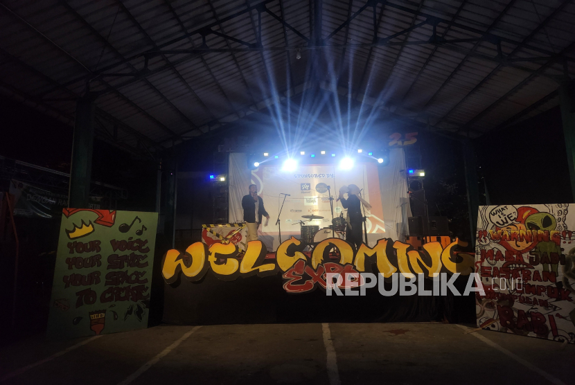 Mahasiswa Ilmu Komunikasi UIN Sunan Kalijaga menggelar event Welcomng Expo 2025 sebagai pengenalan komunitas kepada mahasiswa Baru, Jumat (26/9/2025)  