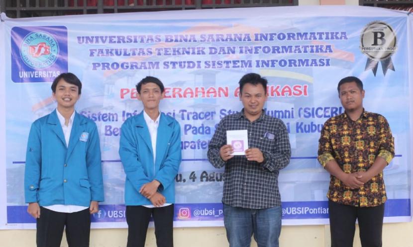  Mahasiswa prodi Sistem Informasi Universitas BSI (Bina Sarana Informatika) kampus Pontianak, ciptakan aplikasi tracer study berbasis web untuk menunjang kegiatan di SMK Negeri 1 Kubu, Kubu Raya, Pontianak.