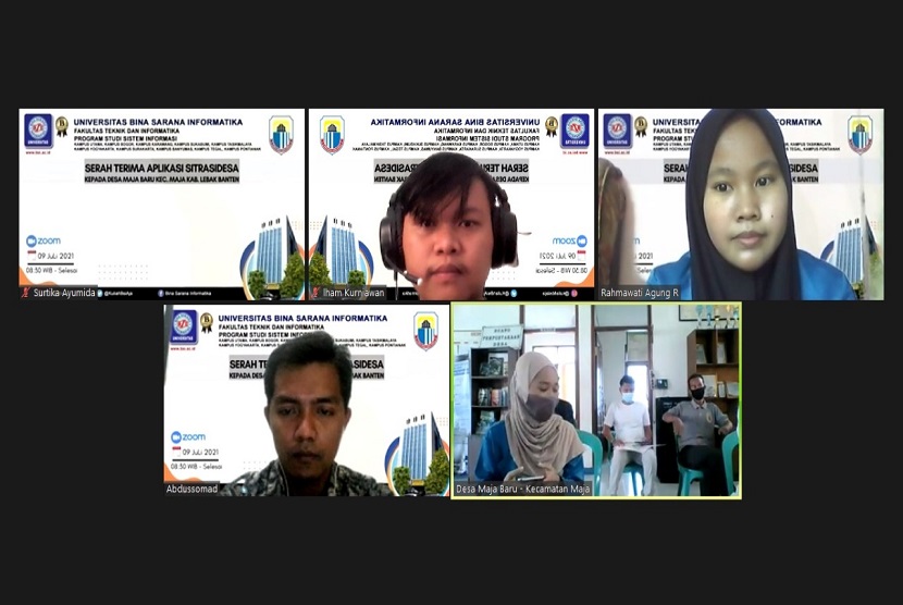 Mahasiswa prodi Sistem Informasi Universitas BSI Kampus Karawang menyerahkan aplikasi buatannya, yang bernama Sitrasidesa. Penyerahan ini diserahkan ke Kantor Desa Maja Baru, Banten, secara daring melalui zoom, pada Jumat (9/7).