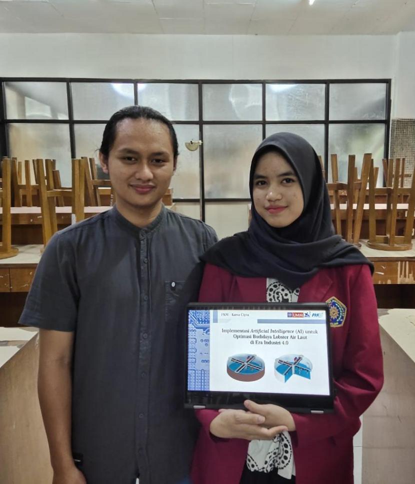 Mahasiswa Teknik Mesin Universitas Muhammadiyah Malang (UMM) merancang alat optimalisasi budi daya lobster air laut bernama Smart Pond. 