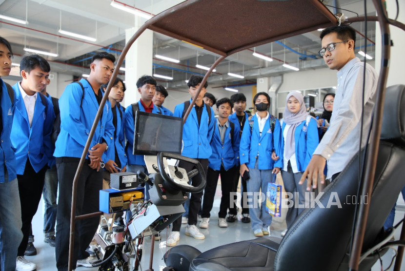 Perkuat Literasi Teknologi, UBSI Ajak Mahasiswa Studi ke BRIN Bandung