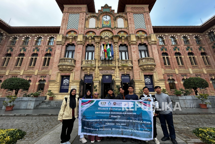 Mahasiswa Unida Gontor di Spanyol.