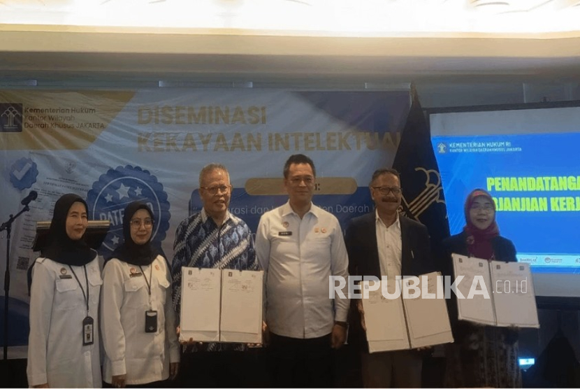 Mahasiswa Universitas Bina Sarana Informatika (UBSI) berkesempatan menghadiri kegiatan Sosialisasi Kekayaan Intelektual bertema Akselerasi dan Inovasi Paten Daerah Khusus Jakarta Menuju Ekonomi Global, Rabu (24/9/2025)