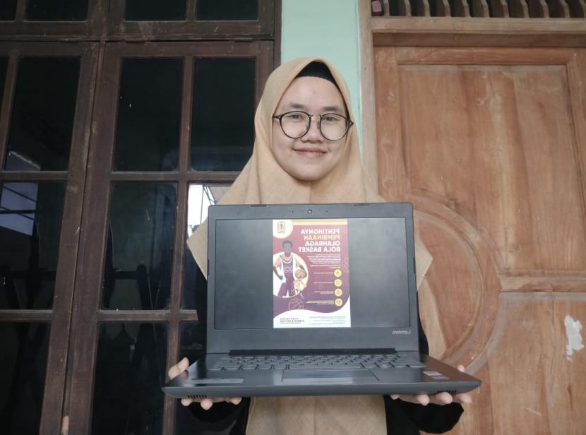 Mahasiswa Universitas Muhammadiyah Malang (UMM) menorehkan prestasi dalam ajang lomba poster mahasiswa nasional yang digelar oleh Badan Pembina Olah raga Mahasiswa Indonesia (BAPOMI) Jawa Timur.