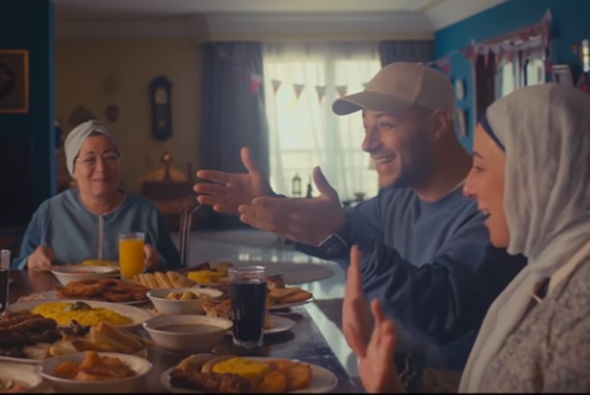 Maher Zain dalam video klip Ramadan Gana. 