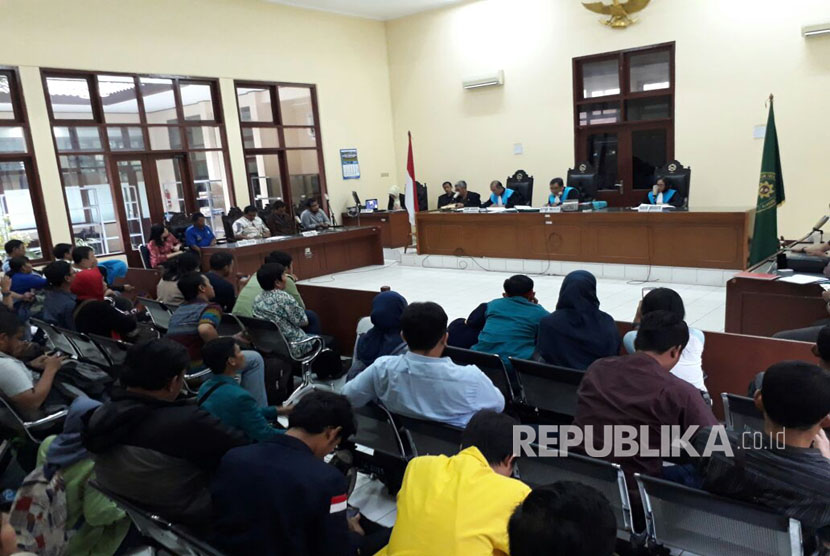 The judge read the verdict in reclamation of F, I and K Island at Administrative Court, Thursday (March 16). 
