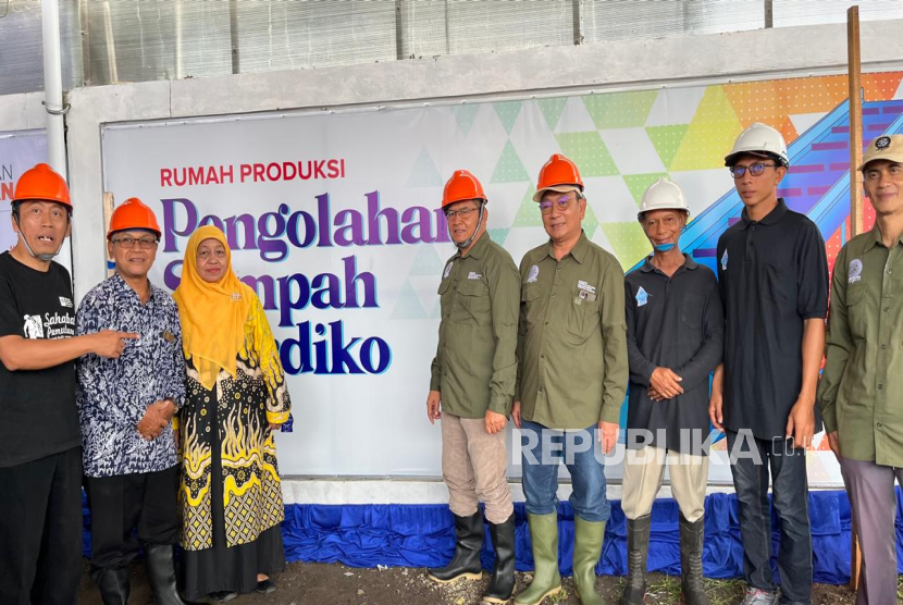 Majelis Pemberdayaan Masyarakat (MPM) Pimpinan Pusat Muhammadiyah meluncurkan Rumah Produksi Pengolahan Sampah Mardiko di Bantul, DI Yogyakarta, Ahad (29/12/2024).