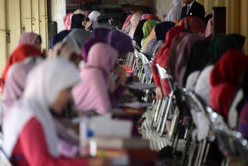 Ulama perempuan di Jakarta masih belum banyak muncul di permukaan. Ilustrasi majelis taklim perempuan 