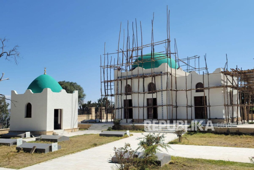 Makam dan Masjid Nejashi, yang terletak di Desa Nejashi di wilayah Tigray, Ethiopia.