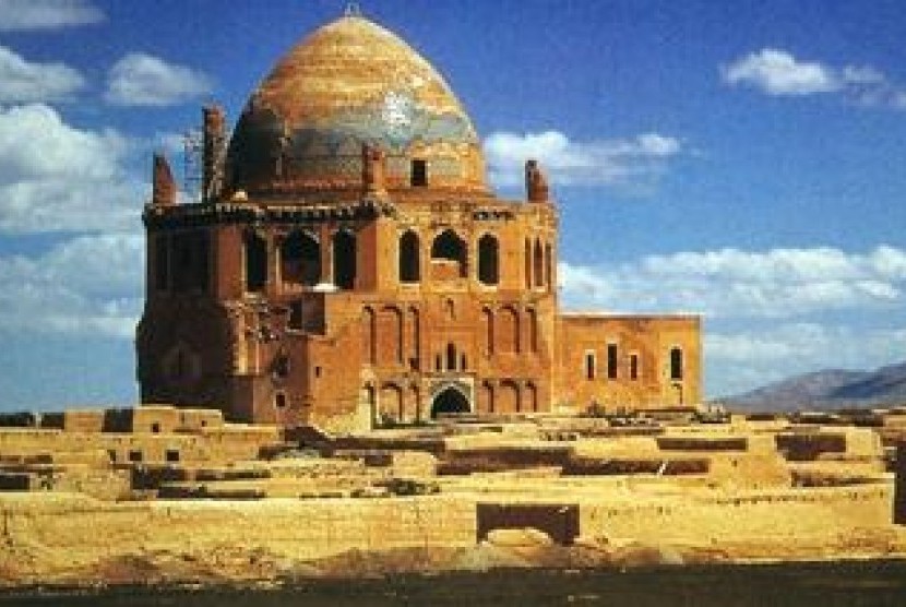 Makam Sultan Uljaytu.