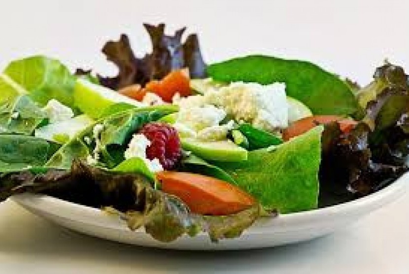 Makan siang yang kaya serat dan protein akan menjaga tubuh bugar hingga sore.