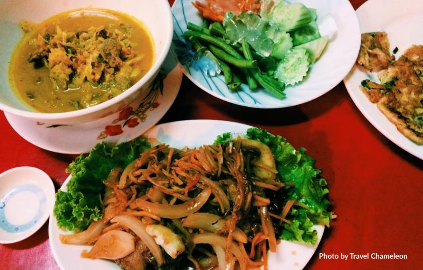 Tujuh Alasan Makanan dan Minuman yang Diharamkan. Foto: Makanan halal di Kamboja. (ilustrasi)