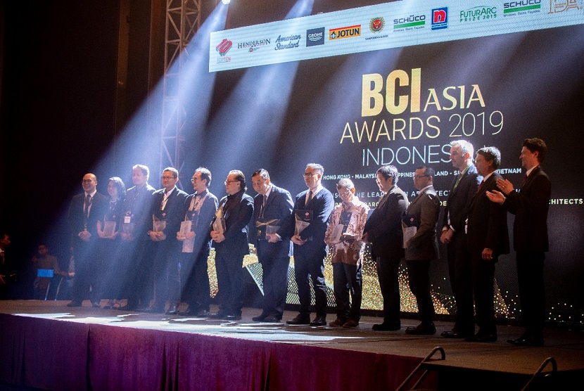 Malam penganugerahan 10 pengembang terbaik versi BCI Awards 2019