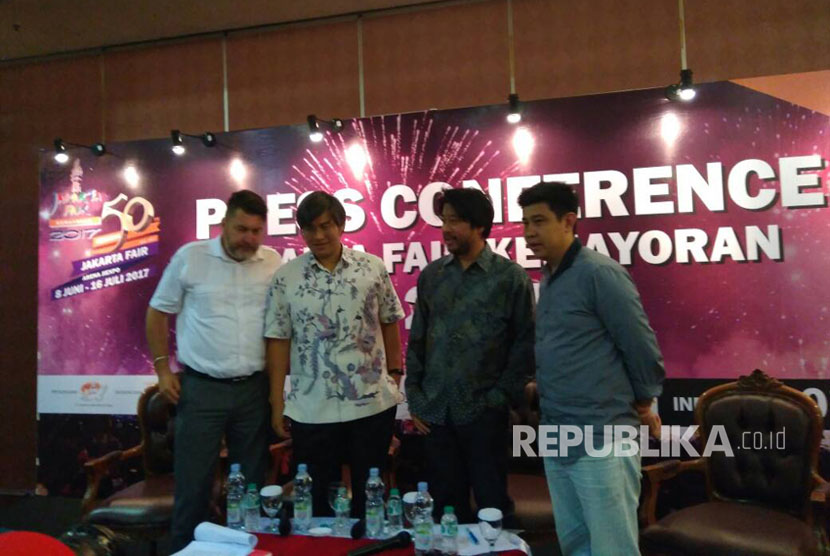 Manajemen JI Expo mempresentasikan konsep Jakarta Fair Kemayoran, Gedung Niaga JI Expo Kemayoran Jakarta Pusat, Senin (5/6).